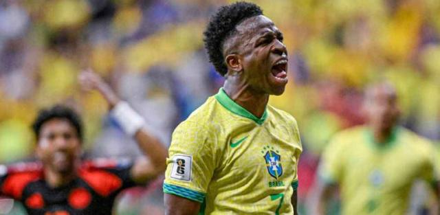 九游体育官网-维尼修斯造点+世界波 巴西2比1险胜哥伦比亚！